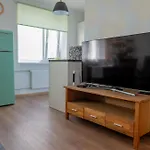 Nikolai 9 Centre パルヌ