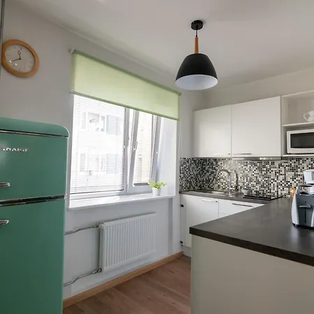 Apartament Nikolai 9 Centre Parnawa